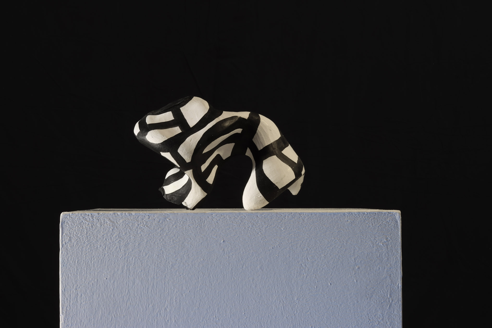 Black crab Ceramic painted with acrylic16x12x12cmnfs