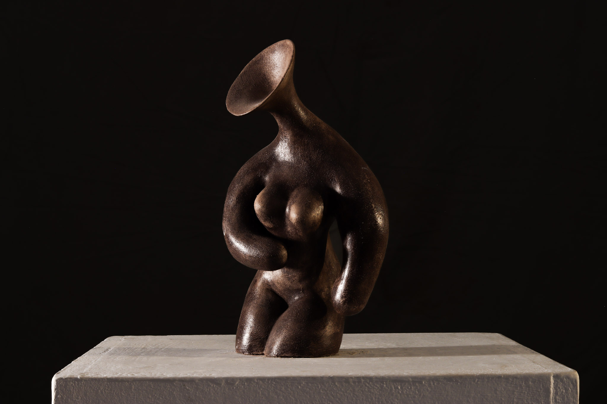 Trumpet girl Ceramic and bootpolish12x12x21cm£480