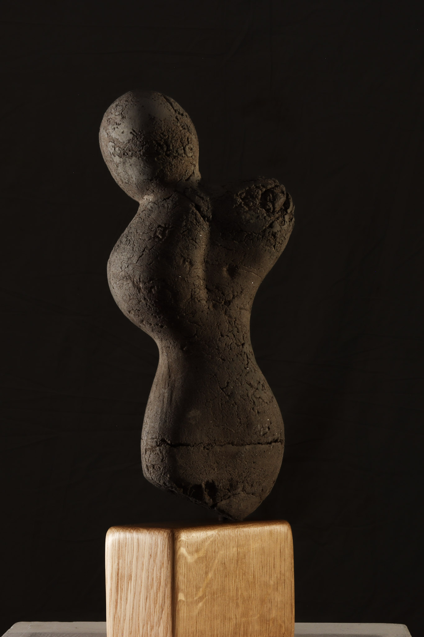 Glance Concrete and oak plinth15x12x41cm£370